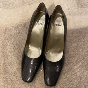 Charles Jourdan Paris Pumps